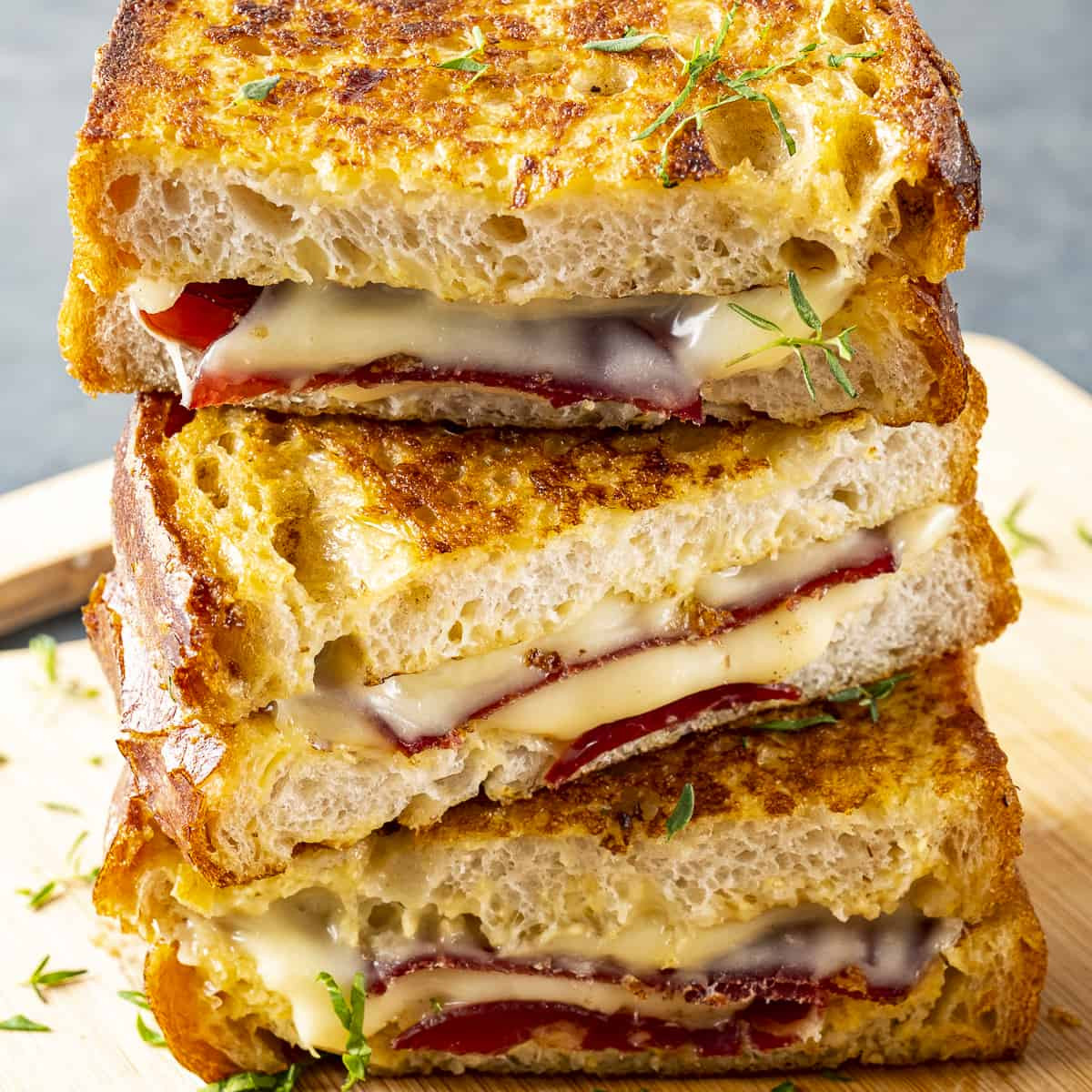 FRENCH TOAST